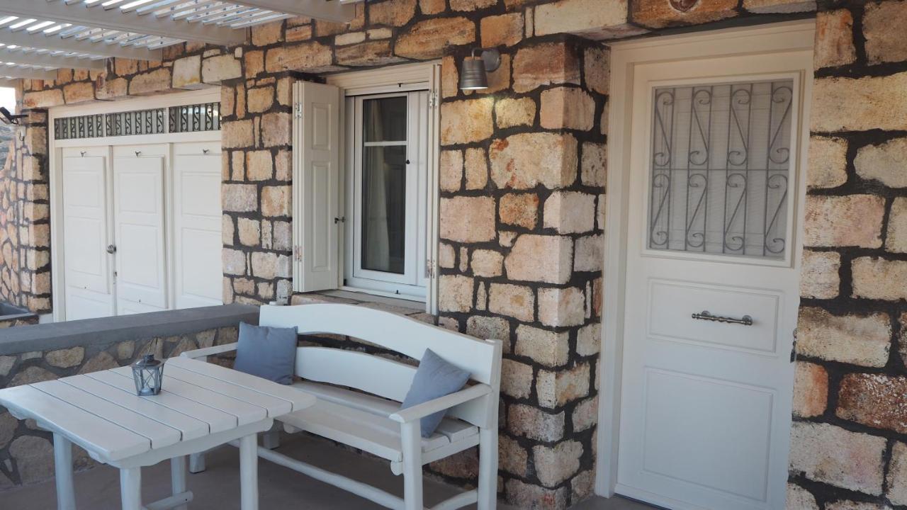 Ataraxia- Stonebuilt Studios And Apartments Kimolos Exterior photo
