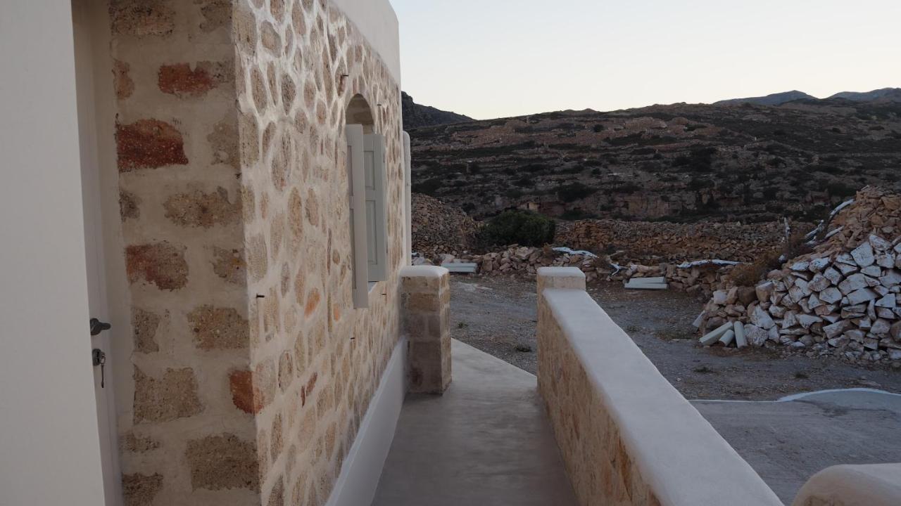 Ataraxia- Stonebuilt Studios And Apartments Kimolos Exterior photo