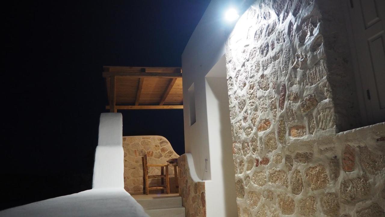 Ataraxia- Stonebuilt Studios And Apartments Kimolos Exterior photo
